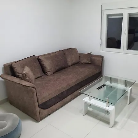 Tolosi 2 * Podgorica