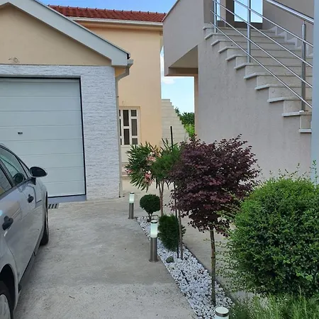 Tolosi 2